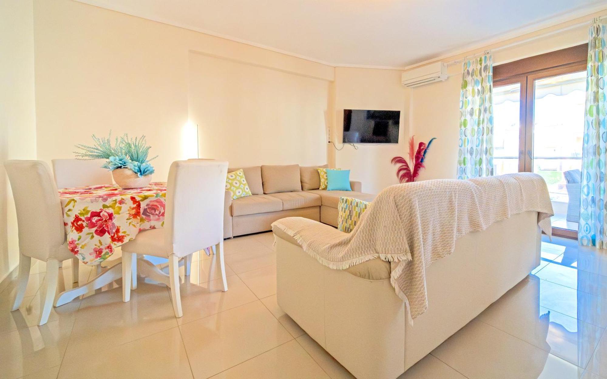 Luxury And Sunny Apartment 250 Mts From The Beach!! Peraía 外观 照片