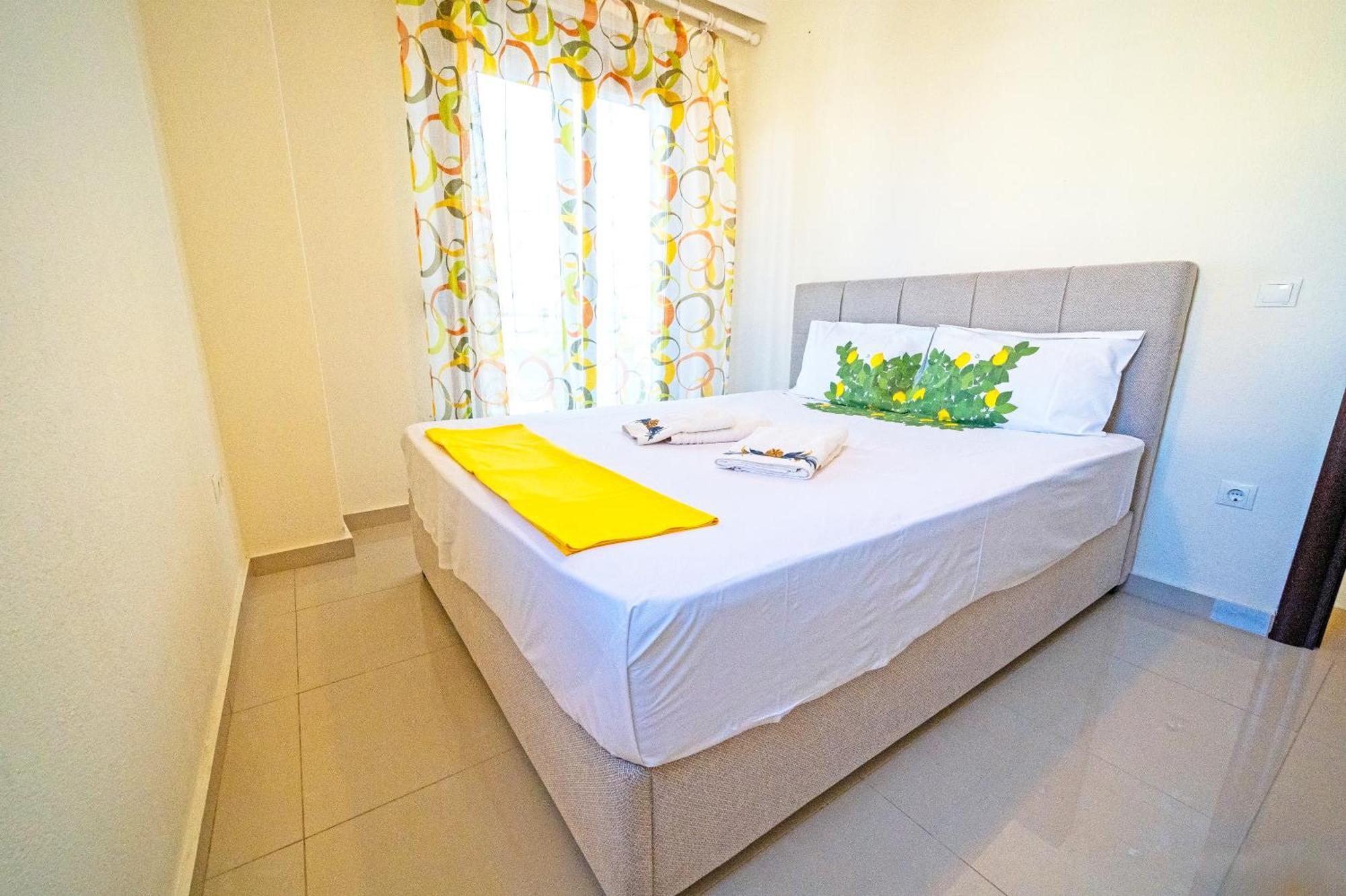 Luxury And Sunny Apartment 250 Mts From The Beach!! Peraía 外观 照片
